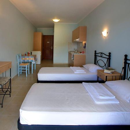 Aparthotel Asterida Sívota Esterno foto